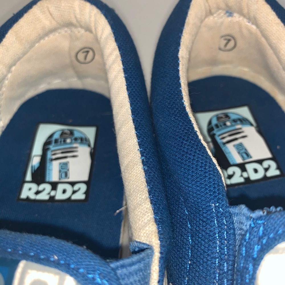 Star Wars R2D2 White Men Slip On Sneaker SOLD OUT - Picture 5 of 13